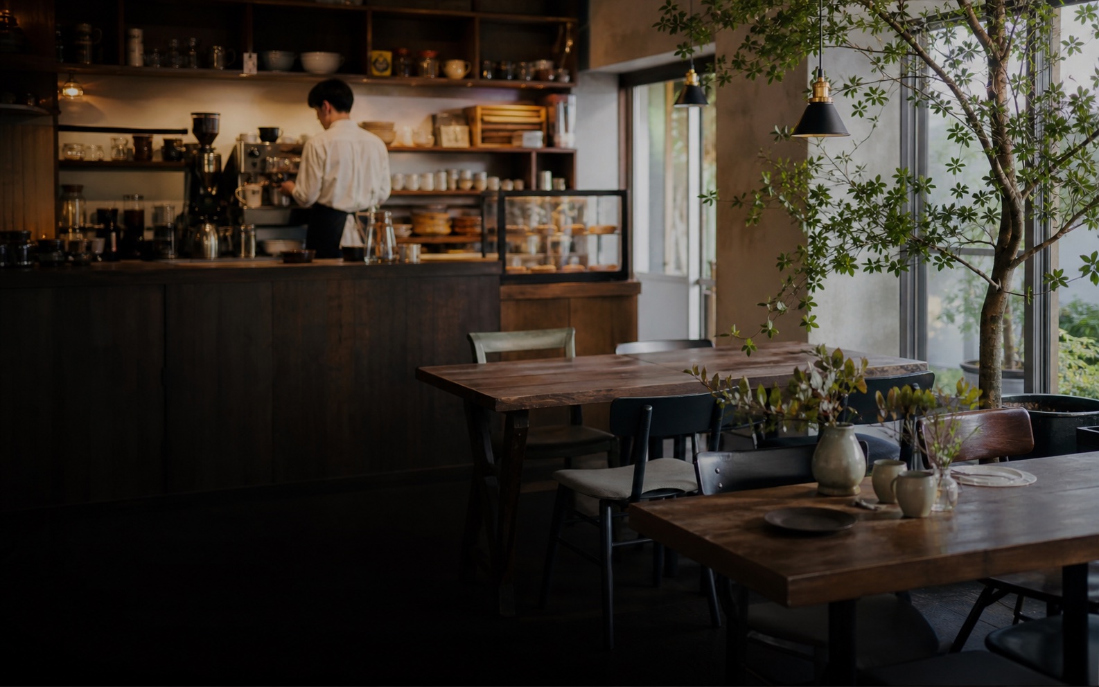 飲食店とカフェのサンプルサイトイメージ